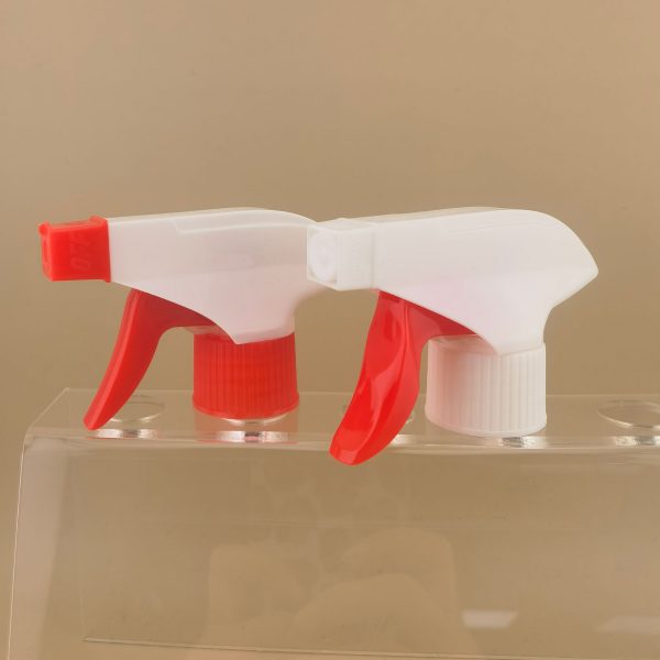 PP Plastic Red and White Trigger Pump Sprayer Chemical Solvent Resistant for Chemical Industry