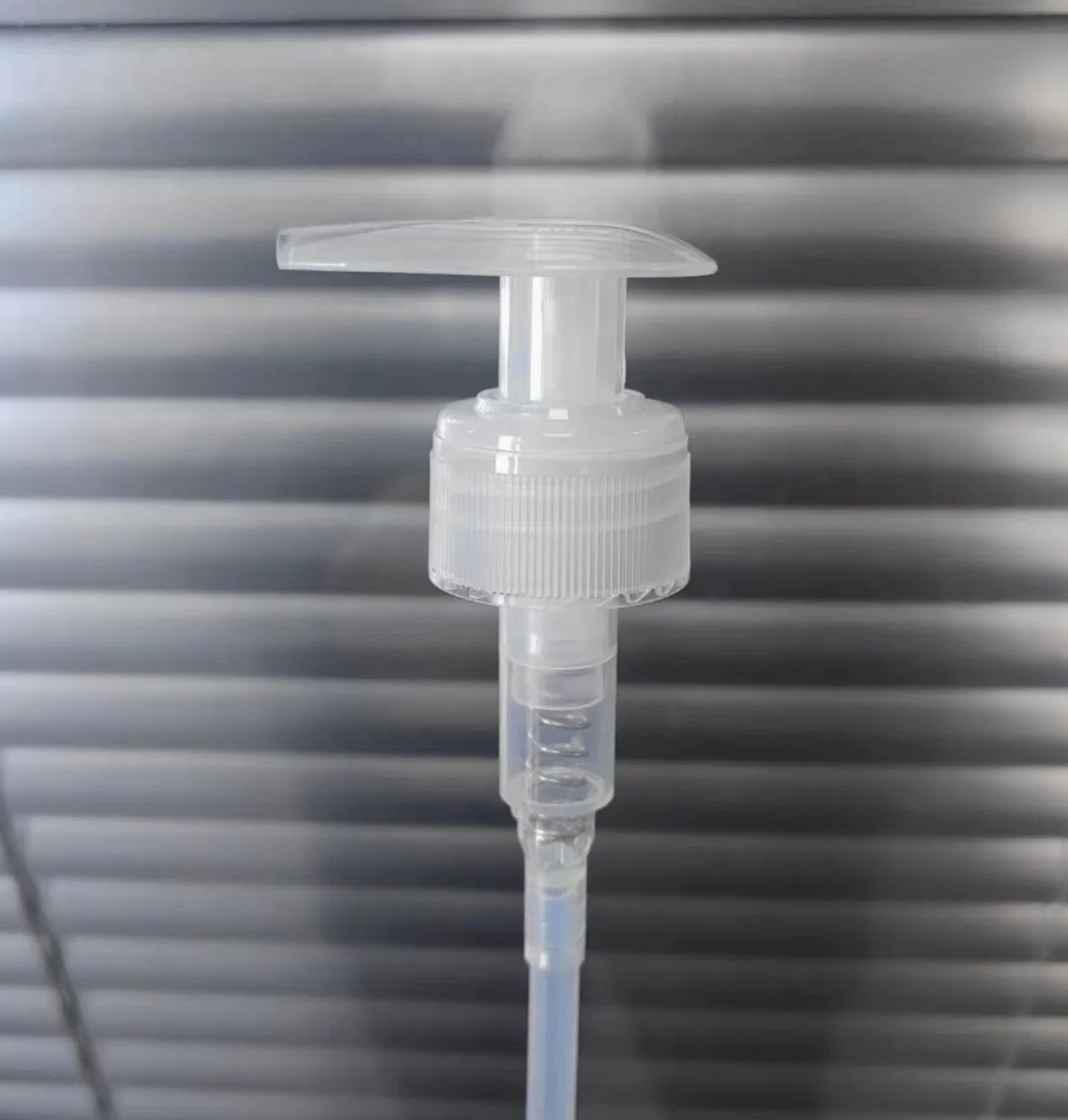 Smooth Transparent PP PE Lotion Pump For Body Lotion - Image 3