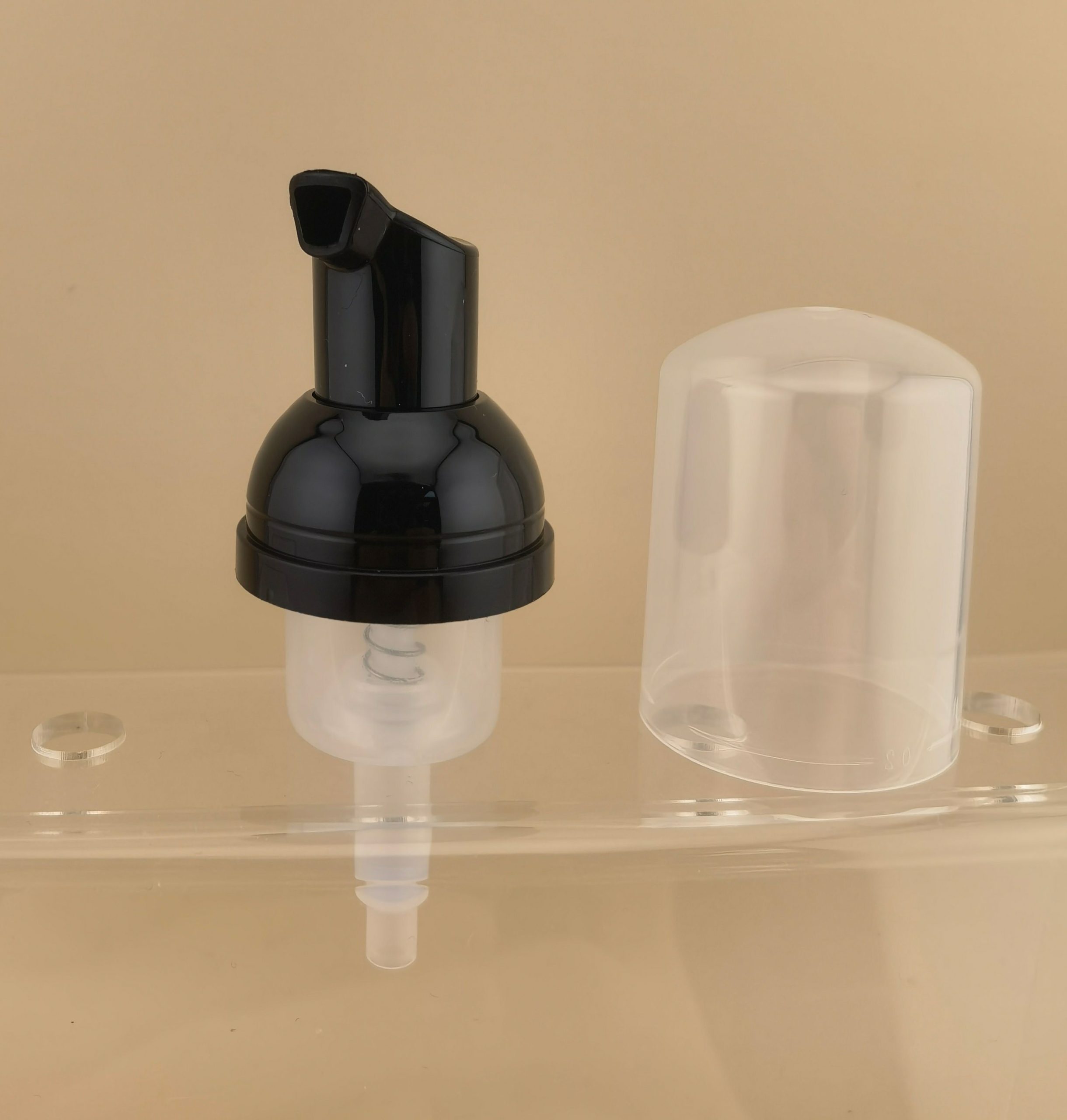 Black Foam Pump Customized For Optimal Performance In Cosmetic Bottles - Image 2
