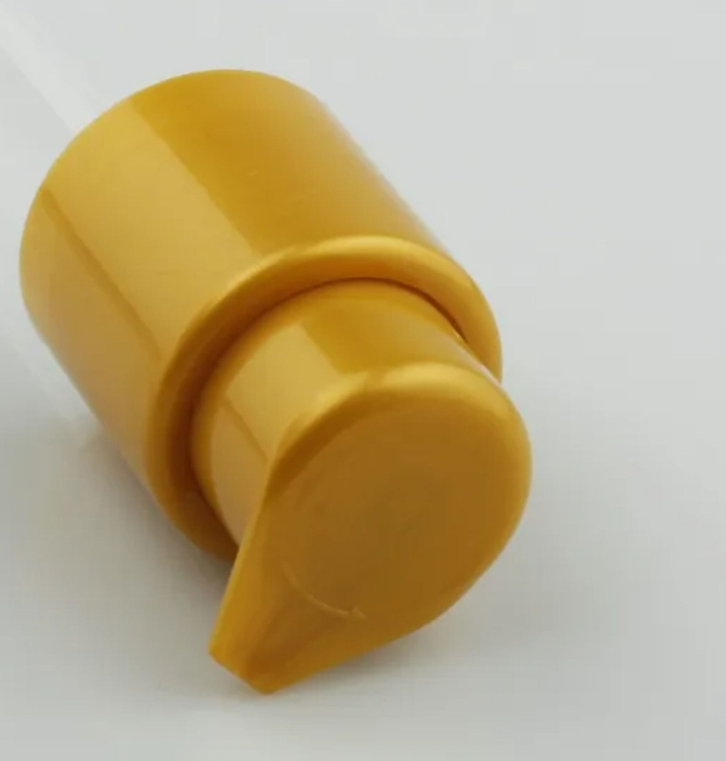 Aluminium Gold Cosmetic Treatment Pumps K702-8 Nonspill Multipurpose - Image 2