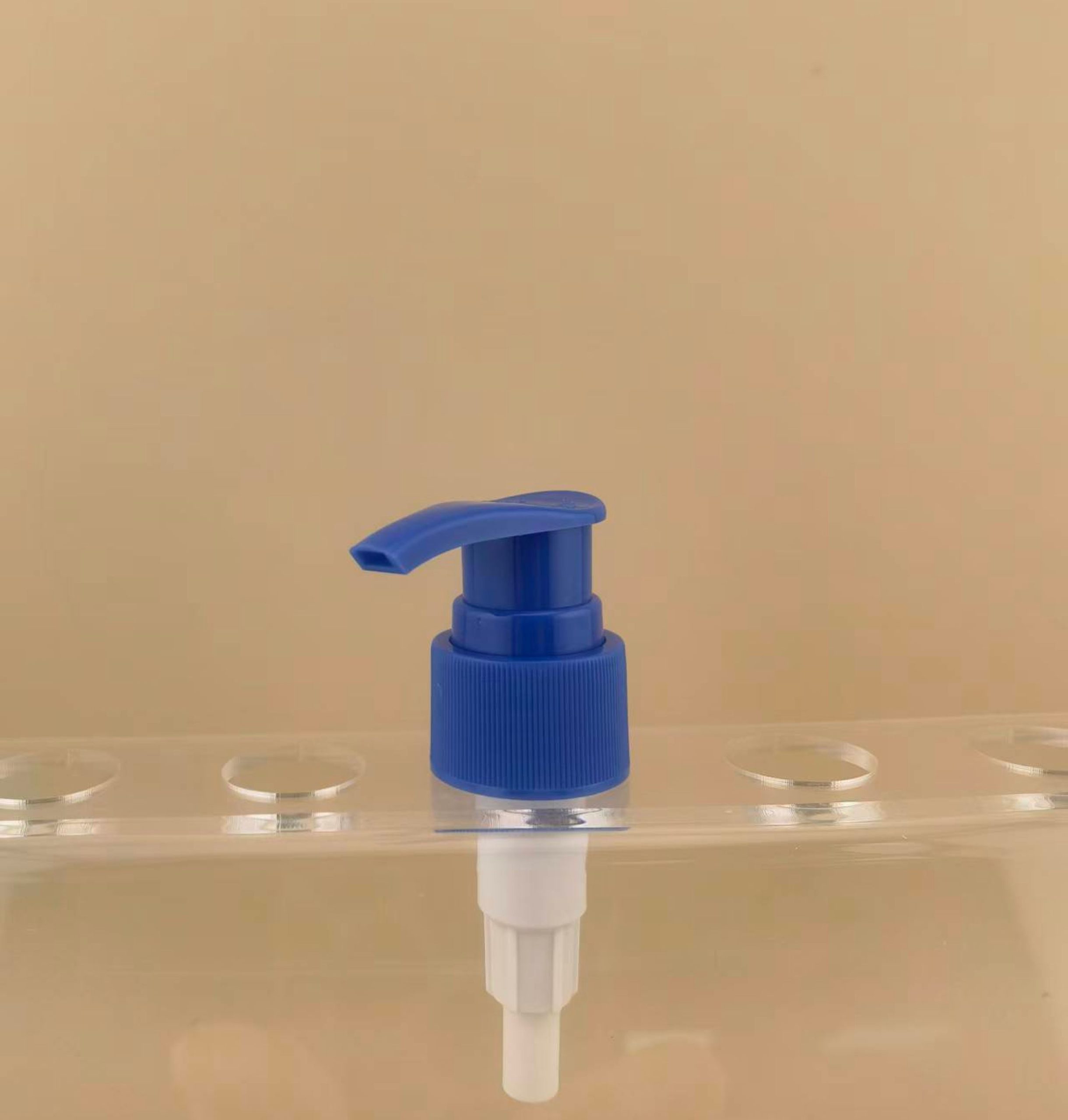 Matte Lotion Dispenser Pump Multipurpose Reusable - Image 5