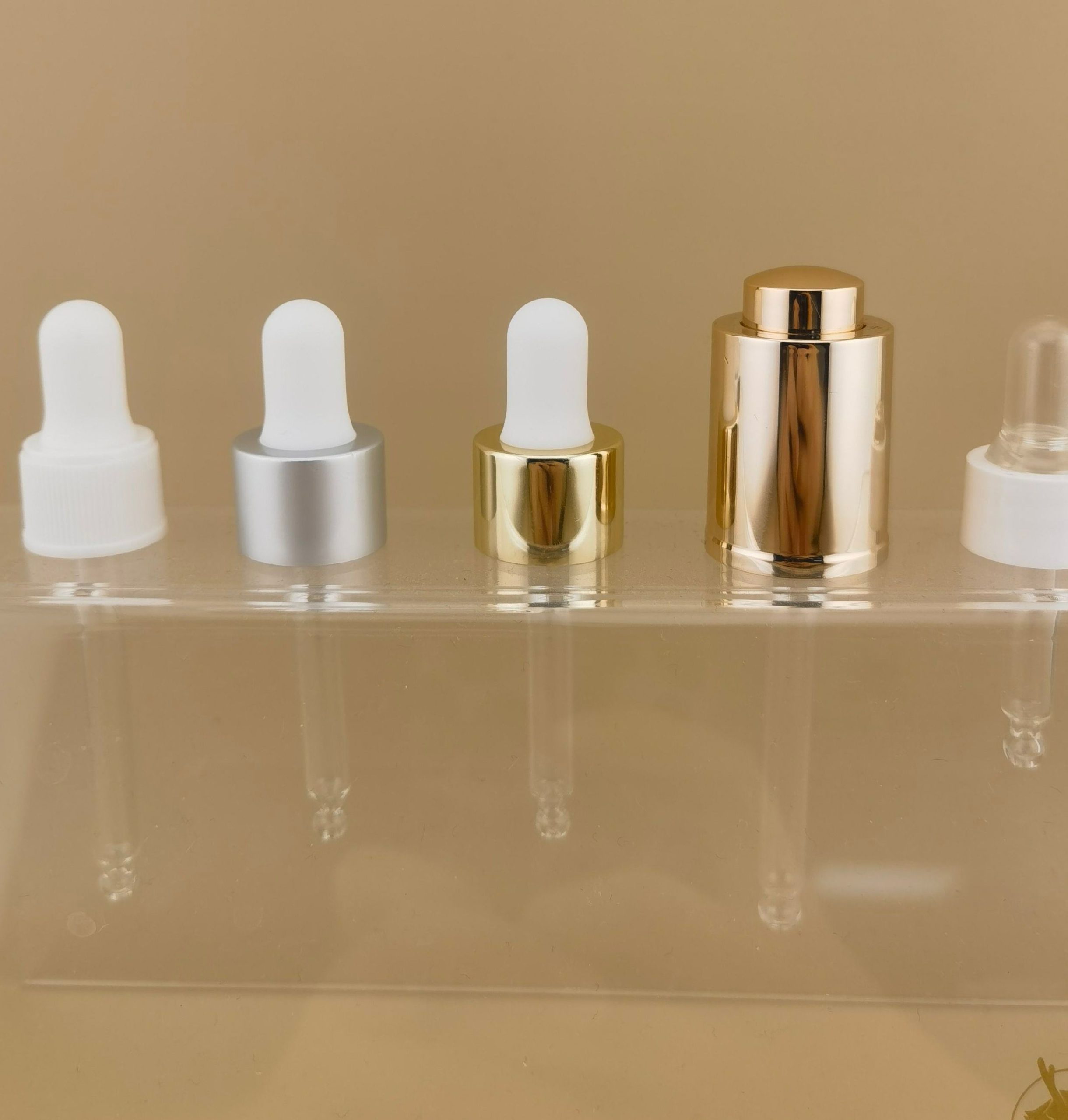 18mm 20mm Dropper Cap with Customized Rubber Plastic Teat Glass Dropper for Essential Oil Bottle