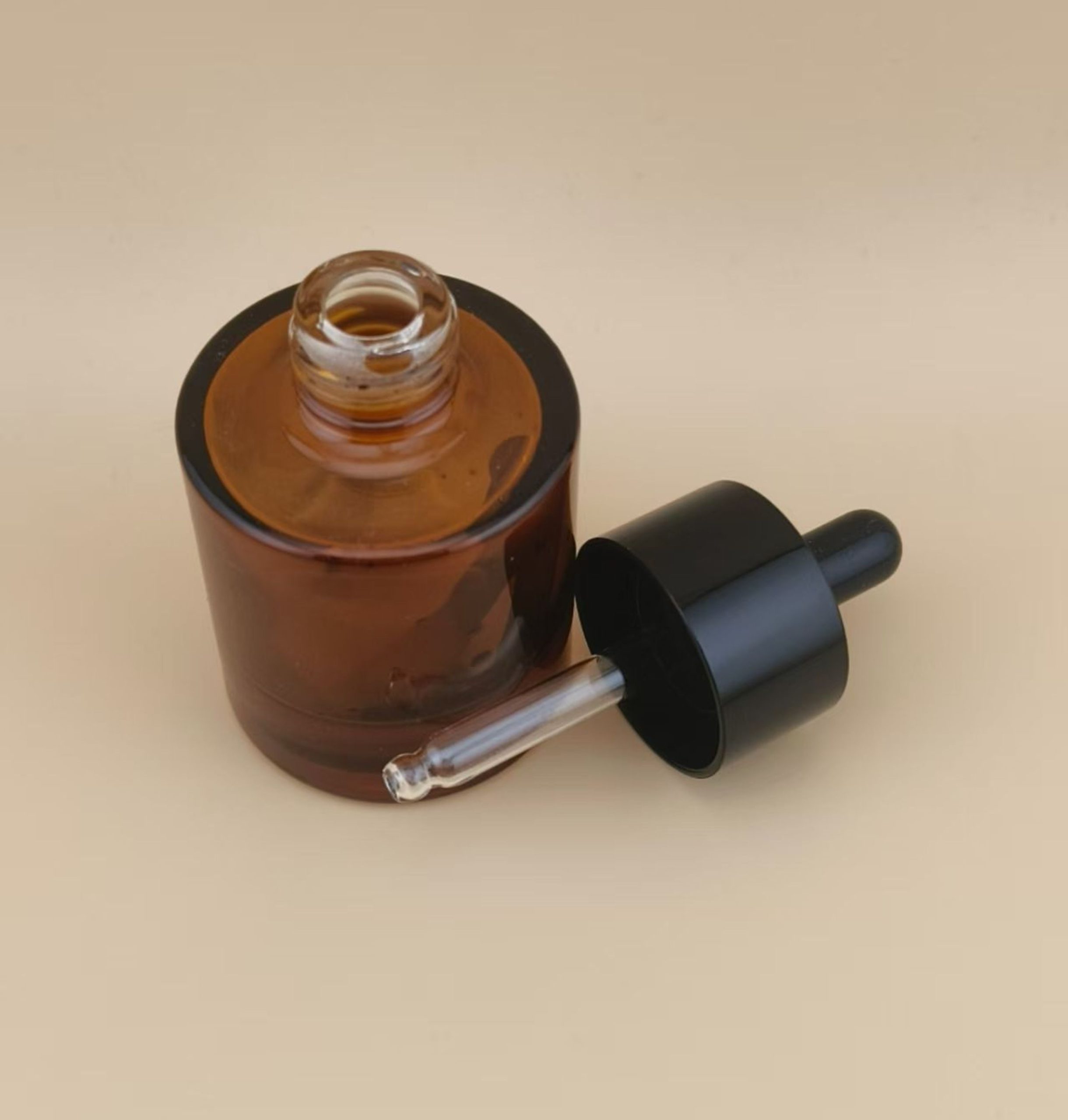 Delicate Design Clear Brown Smooth Round Dropper Bottle for Essence - Image 4
