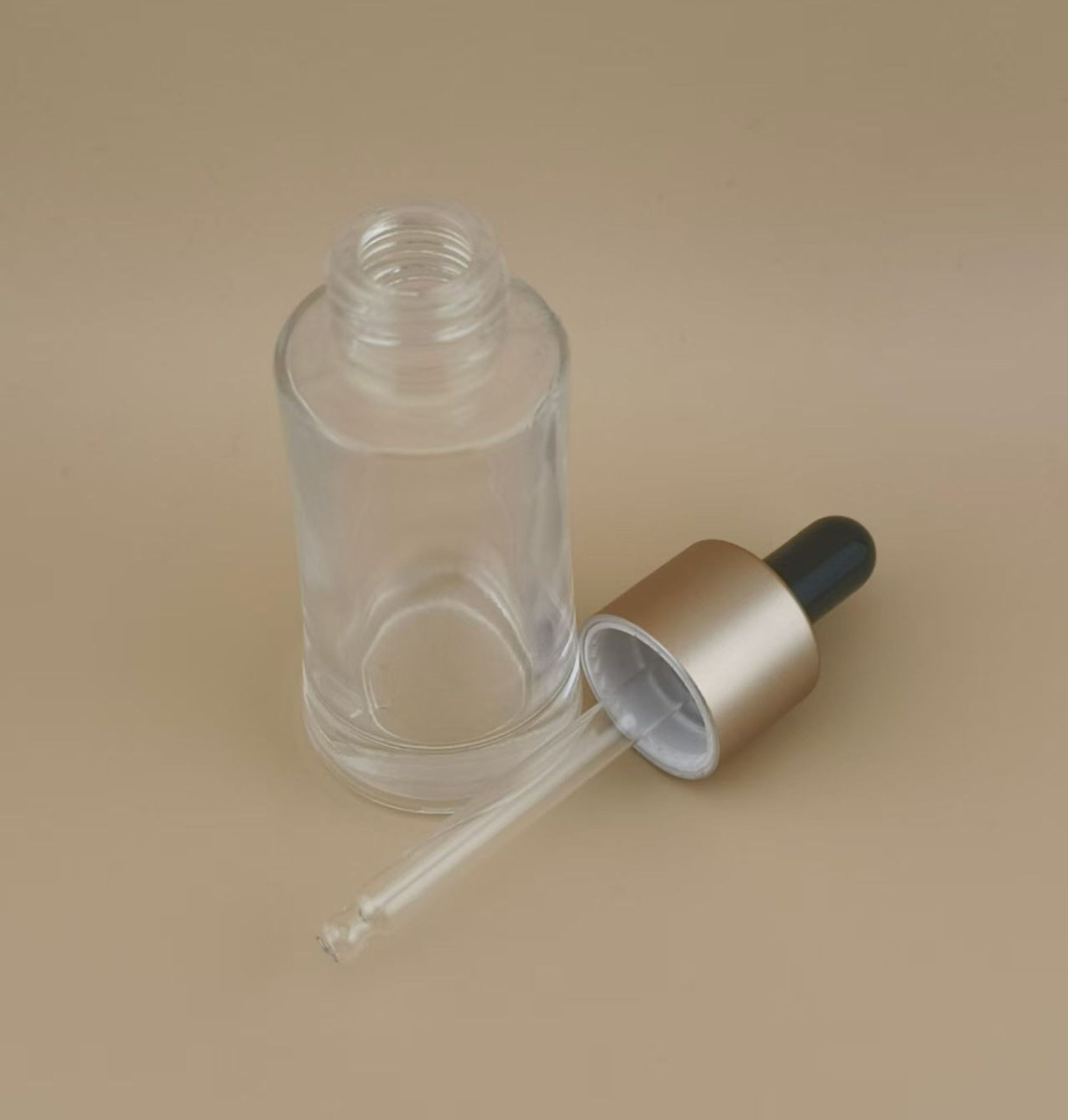 New Design Clear Smooth Truncated Pyramid Dropper Bottle for Essence - Image 3